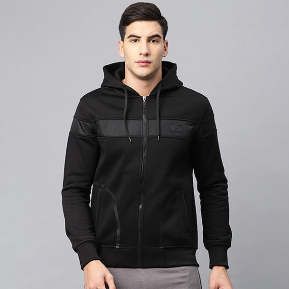 https://www.hypepulse.in/products/men-black-solid-bomber
