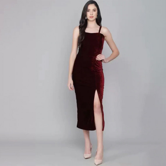 https://www.hypepulse.in/products/maroon-velvet-sheath-midi-dress