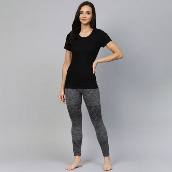 https://www.hypepulse.in/products/women-pack-of-2-self-striped-thermal-tops