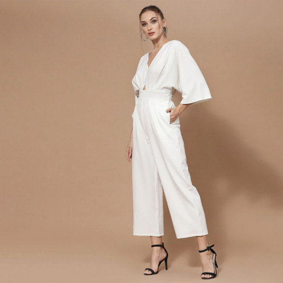 https://www.hypepulse.in/products/women-white-basic-jumpsuit