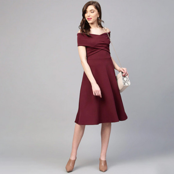 https://www.hypepulse.in/products/off-shoulder-pleated-fit-flare-dress